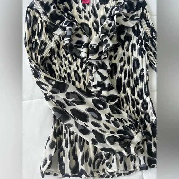 Sunny Leigh Blouse - Picture 5 of 8